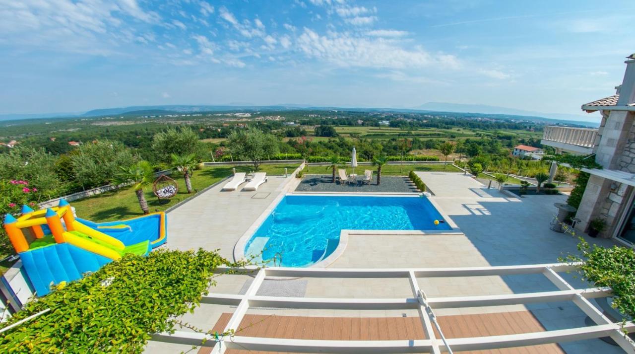 Villa Vand Paradiso
